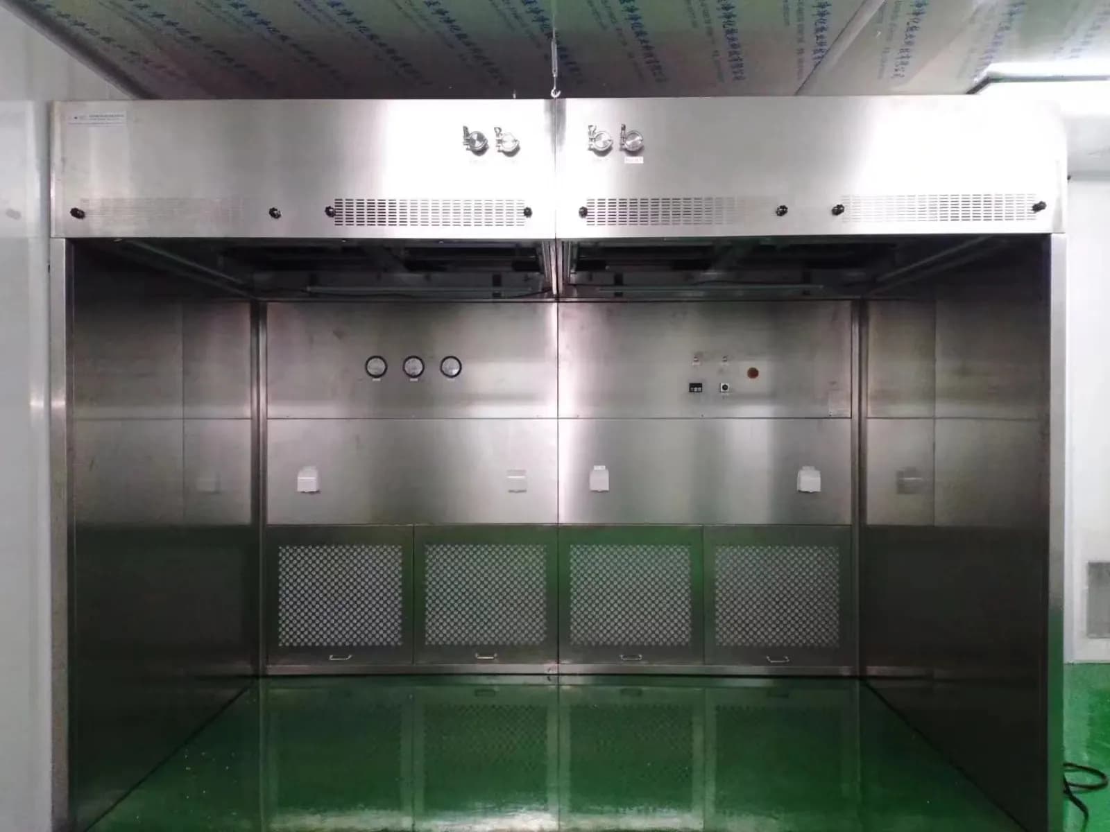 生物制药:负压称量罩应用图片 3
